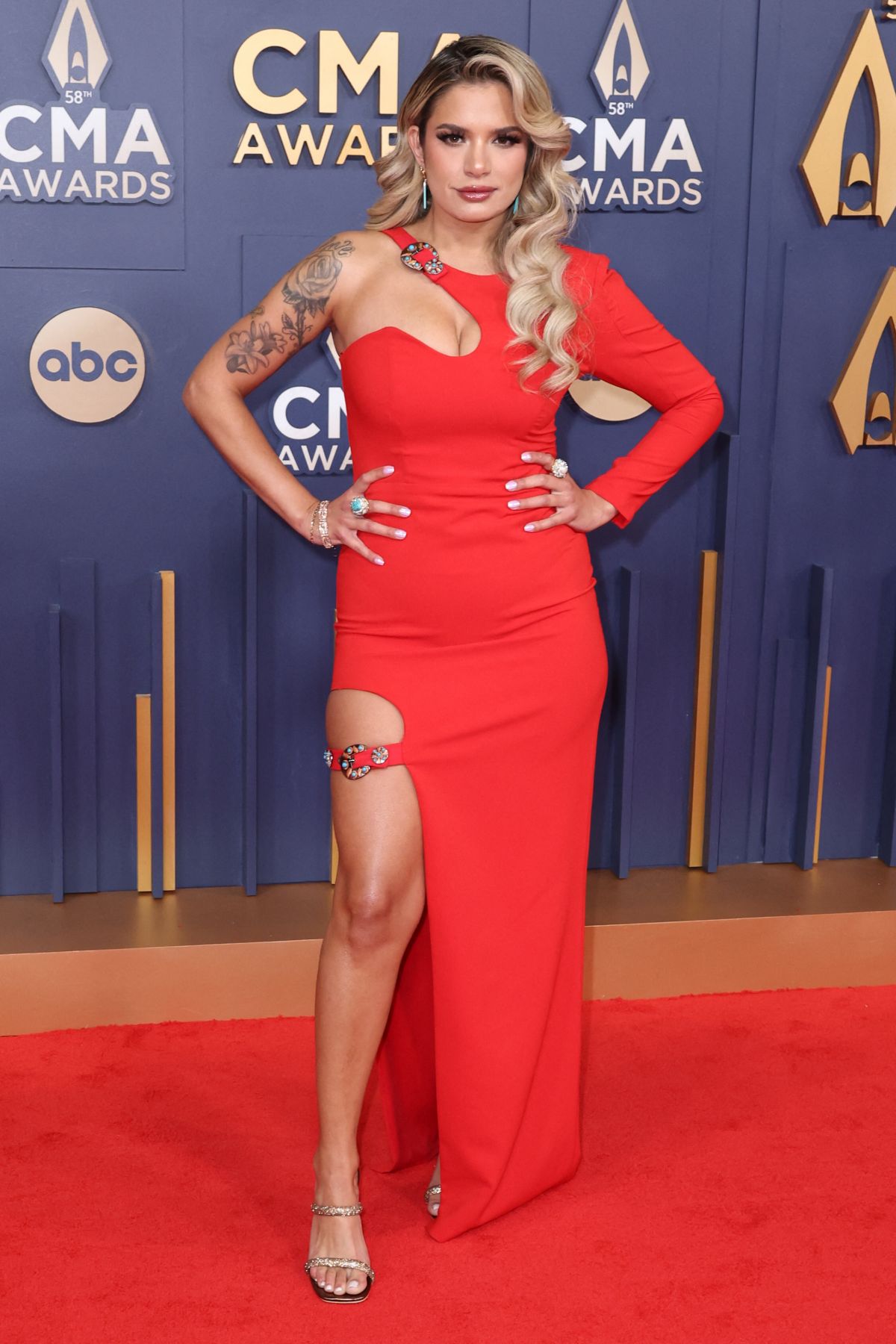 Katie Dempsey at CMA Awards in Nashville, November 2024