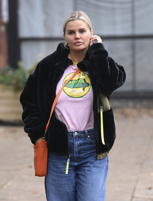 Kerry Katona Out and About in Manchester, November 2024 2