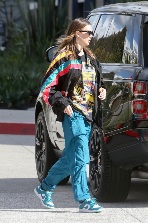 Lala Kent Out Shopping at Century City Mall in Los Angeles, November 2024 3