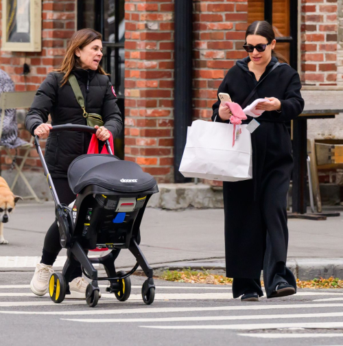 Lea Michele Out Shopping with Her Mom in New York, November 2024 6