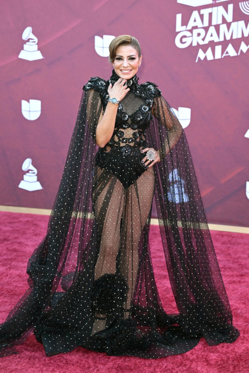 Lena Burke at 25th Annual Latin Grammy Awards in Miami, November 2024 5