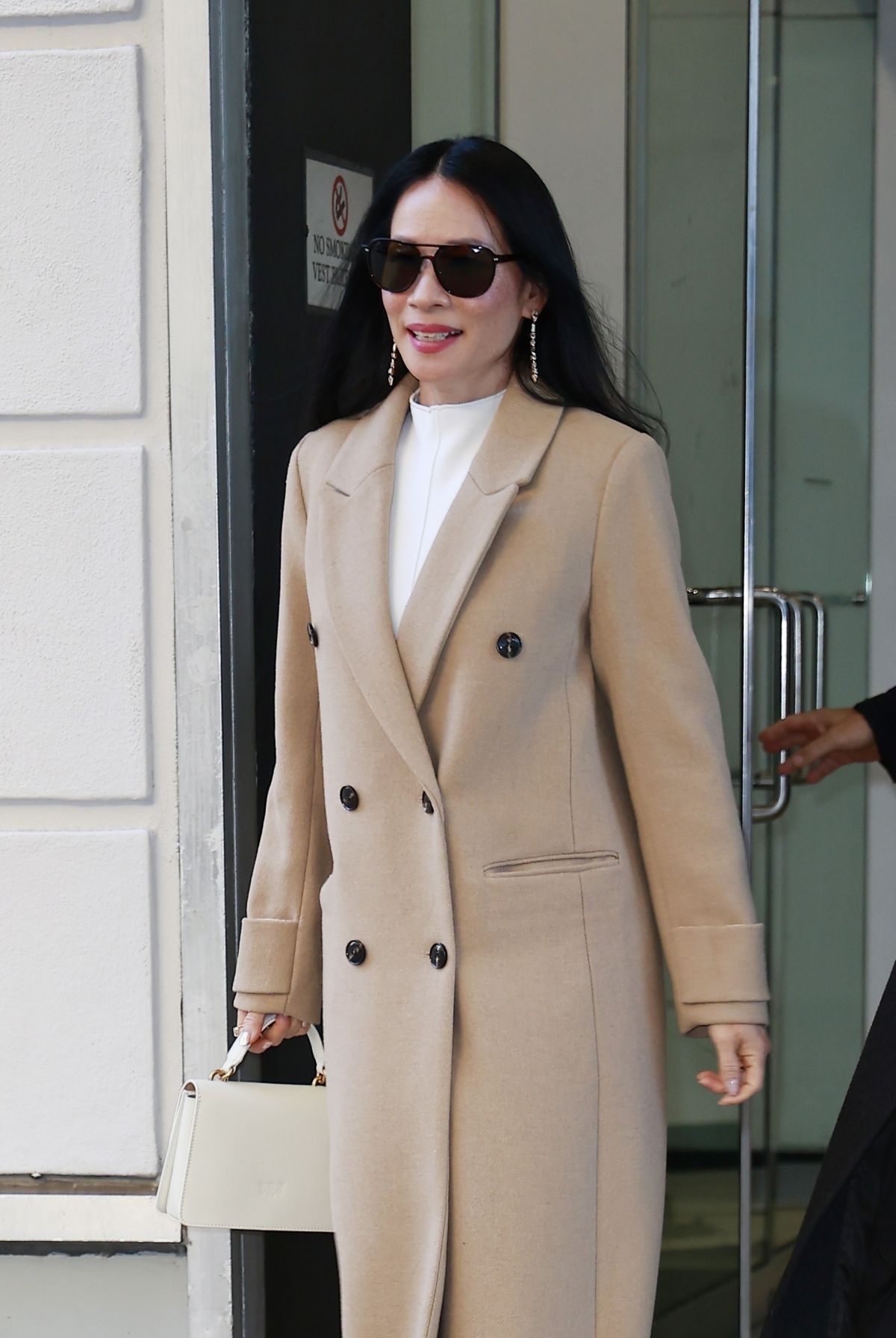 Lucy Liu Leaves Drew Barrymore Show Studios in New York, November 2024