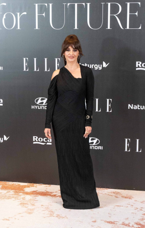 Monica Cruz at Elle Future Gala Dinner Honoring Richard Gere Madrid, November 2024 2