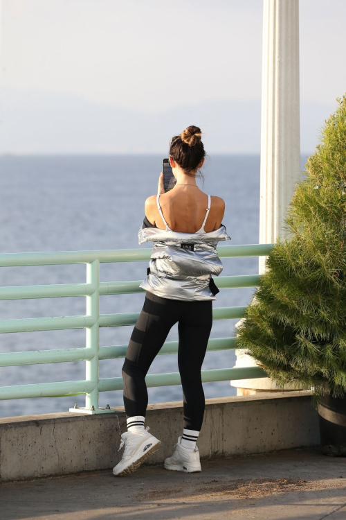 Myleene Klass Exercising Along California Coast, November 2024 2