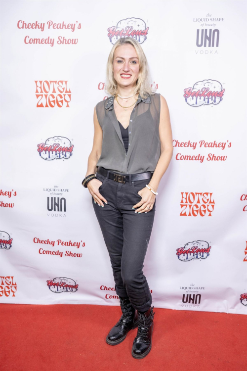 Nika Khitrova at Christine Peake’s Veteran’s Day Comedy Show in Los Angeles, November 2024 2