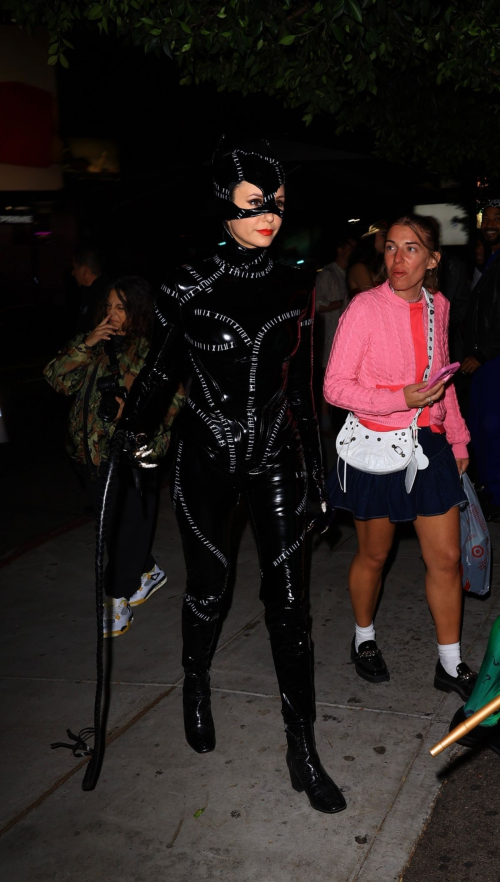 Nina Dobrev and Shaun White as Batman’s Nemesis at Kendall’s Party, Oct 2024 2