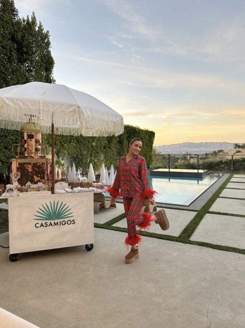 Olivia Culpo and Casamigos Host Winter Wonderland Birthday Party in Los Angeles, November 2024 1