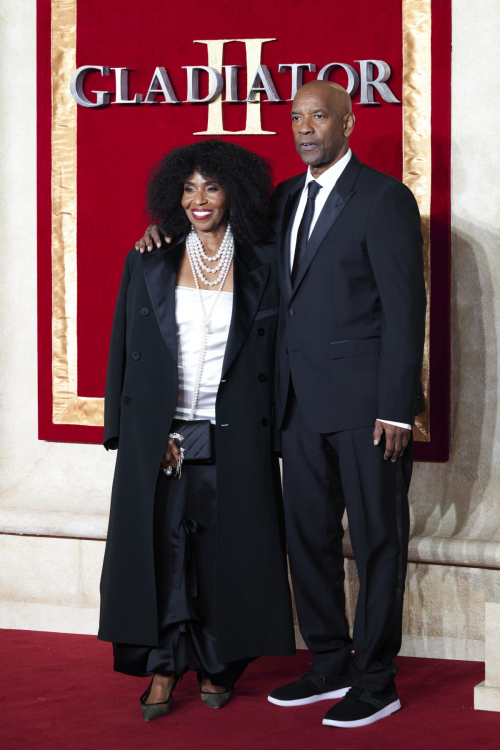 Pauletta and Denzel Washington at Gladiator II Premiere in London, November 2024 1