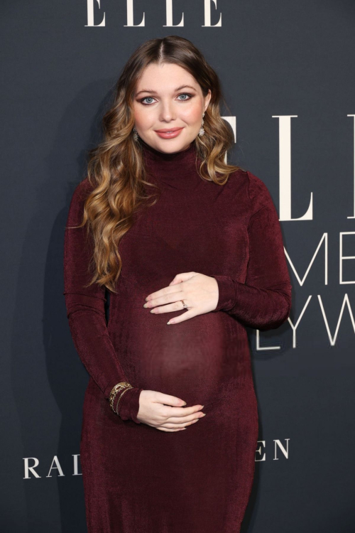 Pregnant Sammi Hanratty at Elle Women in Hollywood Gala, November 2024 6