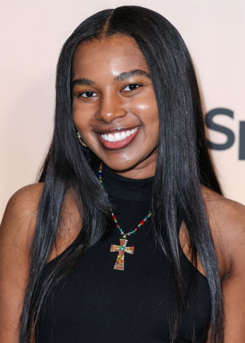 Rachel Wims at Give Her FlowHERS Awards Gala Los Angeles, November 2024 1