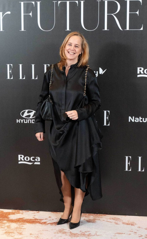 Sheila Loewe at Elle Future Gala Dinner Honoring Richard Gere Madrid, November 2024 1