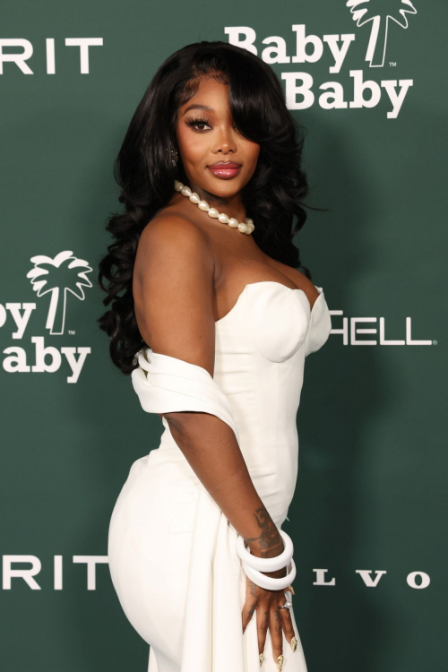 Summer Walker at 2024 Baby2Baby Gala Los Angeles, November 2024