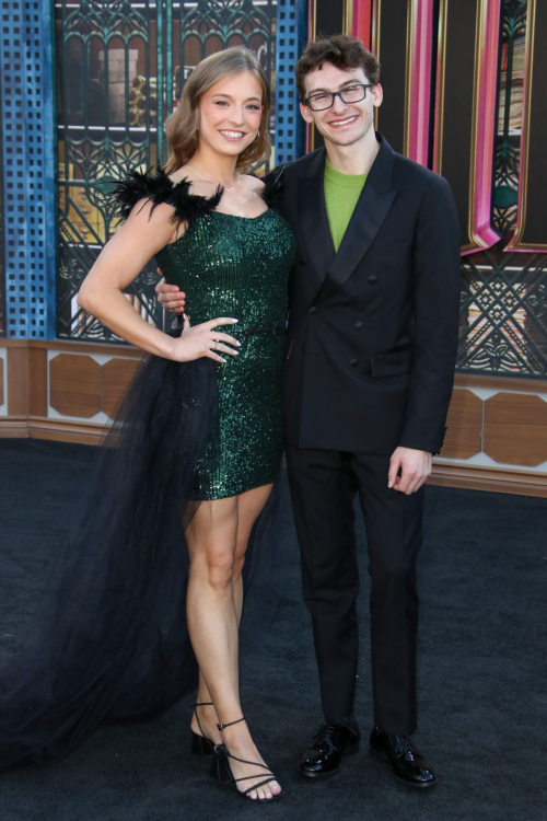 Tess McCracken at Wicked Premiere Los Angeles, November 2024 2