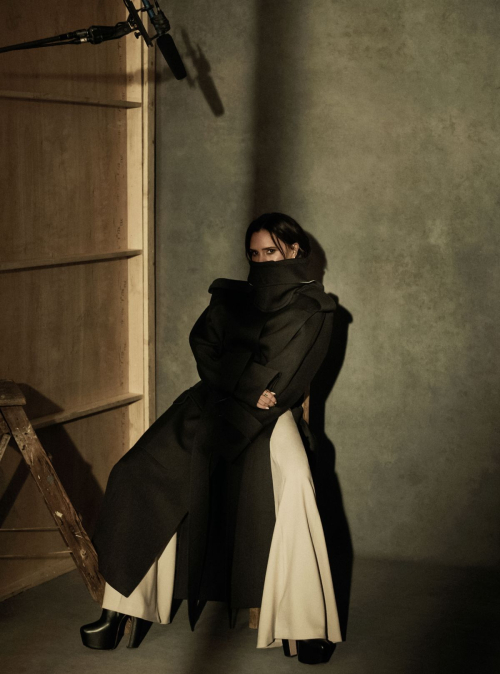 Victoria Beckham in Harper’s Bazaar UK December/January, December 2024 4