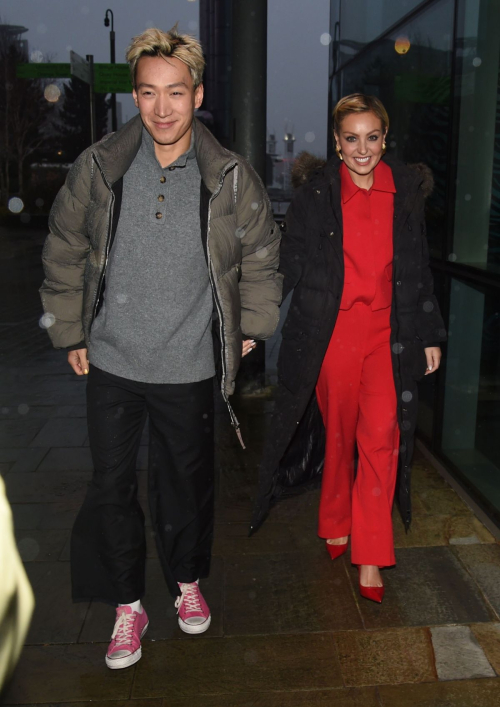 Amy Dowden Leaves BBC Breakfast Studios in Manchester, December 2024 2