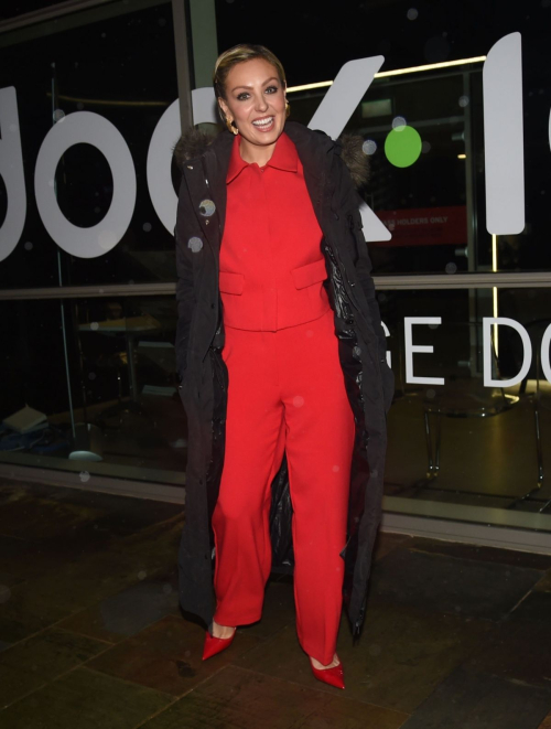 Amy Dowden Leaves BBC Breakfast Studios in Manchester, December 2024 4