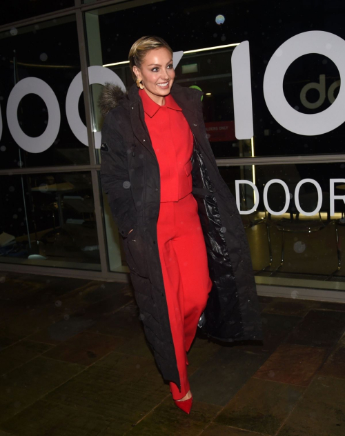 Amy Dowden Leaves BBC Breakfast Studios in Manchester, December 2024 5