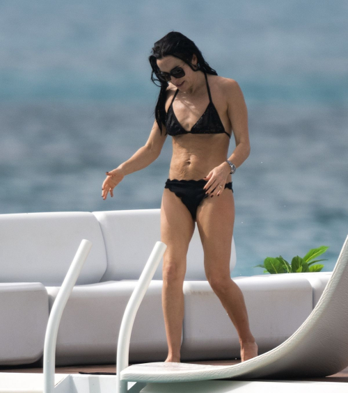 Andrea Corr in Bikini at Sandy Lane Hotel in Barbados, December 2024 6