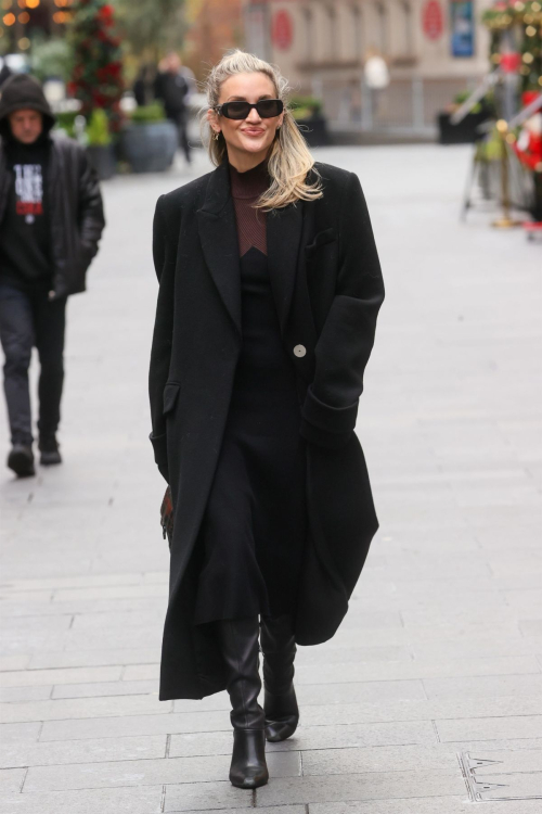 Ashley Roberts Leaves Heart Radio in London, December 2024 2