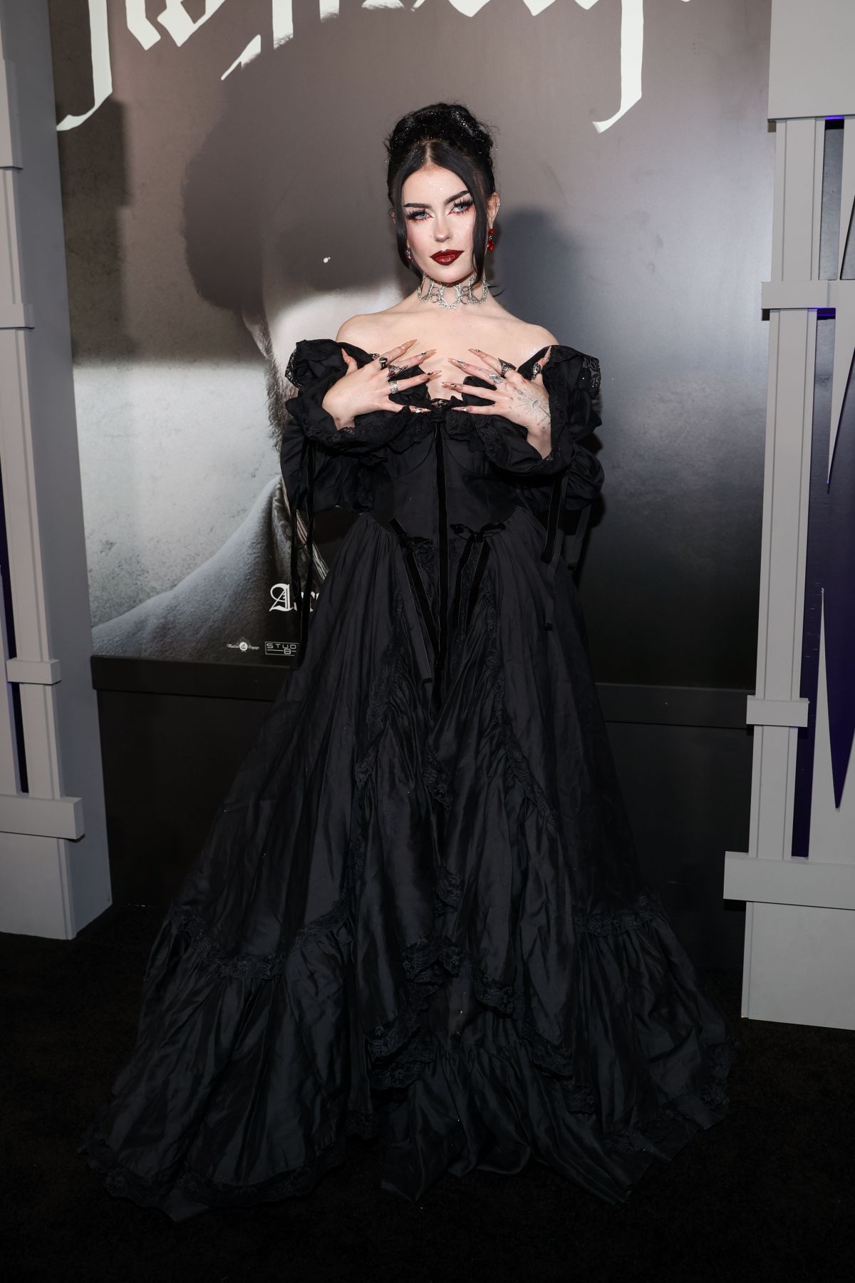 Emma Norton at Nosferatu Premiere at TCL Chinese Theatre, December 2024