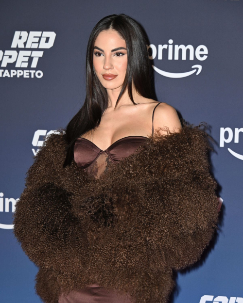 Giulia De Lellis at Vip Al Tappeto Red Carpet, December 2024 8