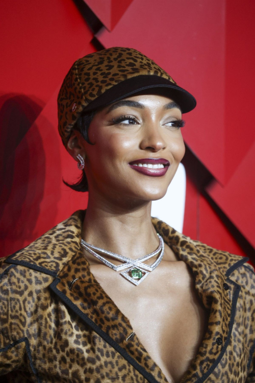 Jourdan Dunn at Fashion Awards, December 2024 9