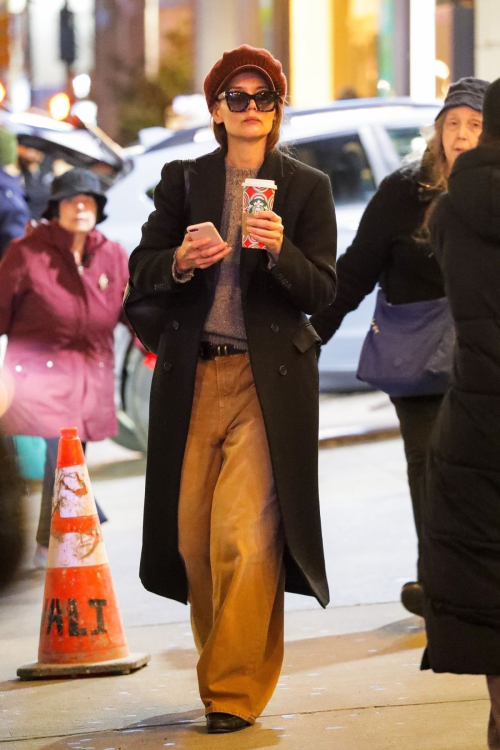 Katie Holmes Out for Coffee in New York, December 2024