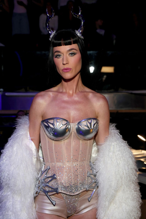 Katy Perry Performs at iHeartRadio Z100