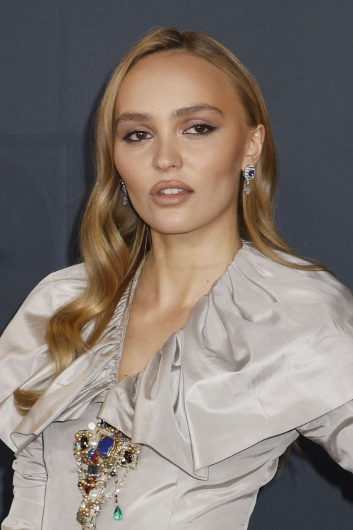 Lily-Rose Depp at Nosferatu Premiere in London, December 2024 5