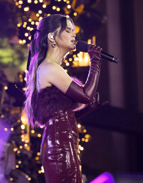 Maren Morris at Christmas at The Grove Tree Lighting, December 2024 2