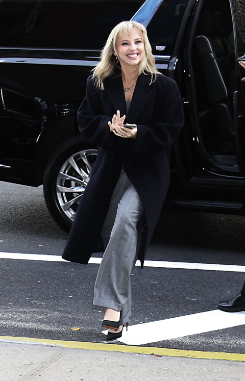 Mia Rodgers Arrives at Drew Barrymore Show in New York, December 2024 4