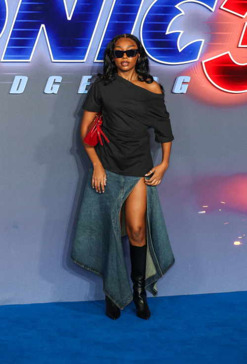 Mimi Tafara at Sonic The Hedgehog 3 Premiere in London, December 2024