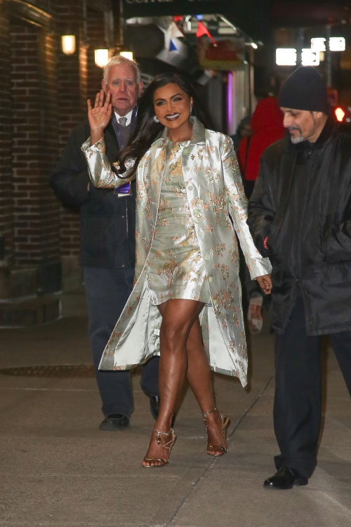 Mindy Kaling Arrives at Late Show with Stephen Colbert in New York, December 2024 5