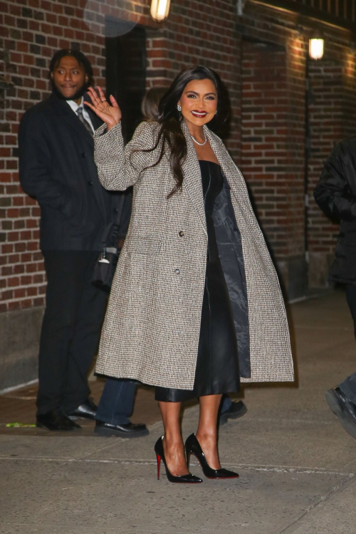 Mindy Kaling Leaves Late Show with Stephen Colbert in New York, December 2024 2