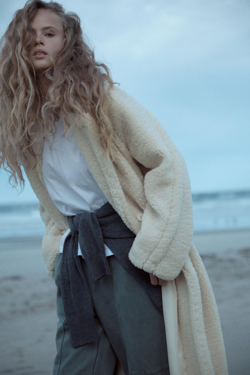 Olivia Vinten for Zara Winter Collection, December 2024 15