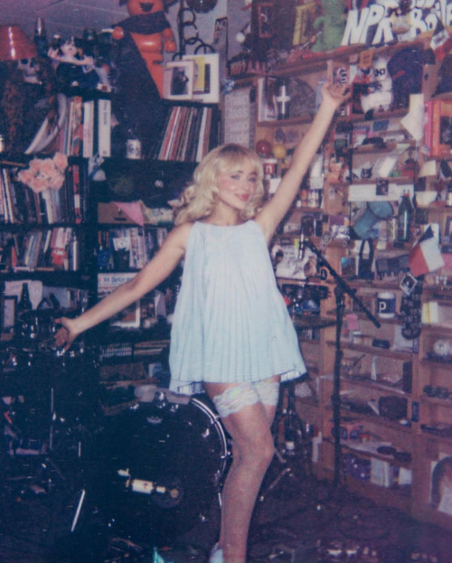 Sabrina Carpenter at Tiny Desk Photoshoot, December 2024 3