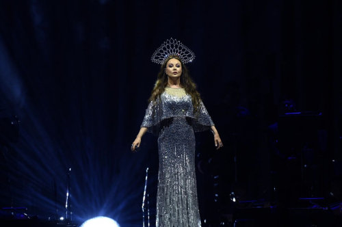 Sarah Brightman Performs at A Christmas Symphony Tour, December 2024 2