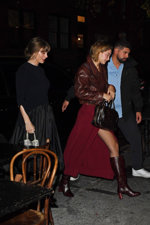 Taylor Swift and Gigi Hadid Out for Dinner in New York, December 2024 2