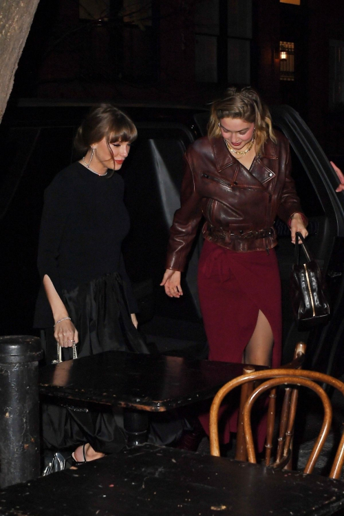 Taylor Swift and Gigi Hadid Out for Dinner in New York, December 2024 4