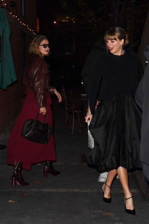 Taylor Swift and Gigi Hadid Out for Dinner in New York, December 2024 6