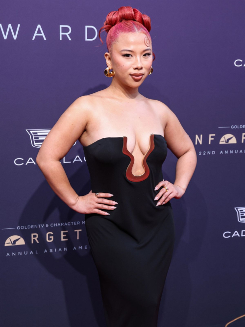 Thuy Thi Thu Tran at 22nd Annual Unforgettable Gala, December 2024 2