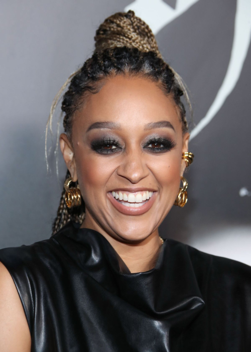 Tia Mowry at Nosferatu Premiere at TCL Chinese Theatre, December 2024 4