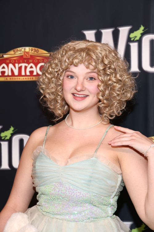 Tory Renee Hatcher at Hollywood Pantages Theatre Opening Night of Wicked, December 2024 1