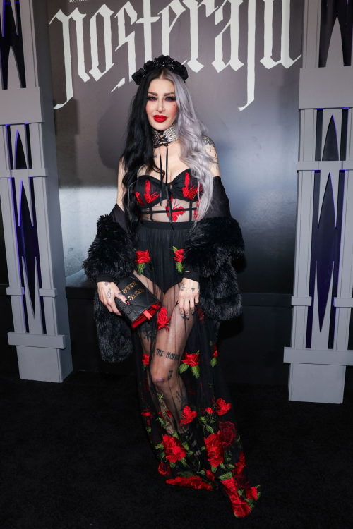 Vanessa Decker at Nosferatu Premiere, December 2024 1