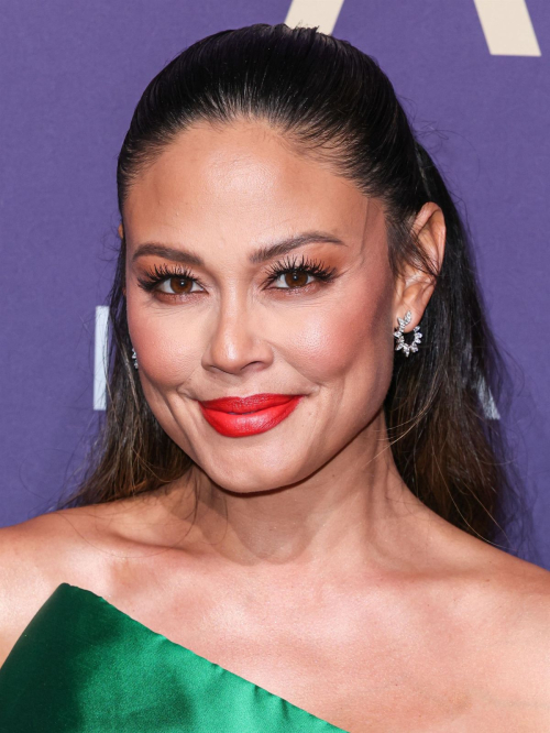 Vanessa Lachey at Unforgettable Gala Asian American Awards, December 2024 6