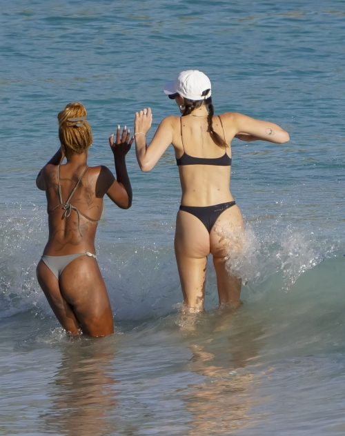 Vittoria Ceretti and Justine Skye Beach Day in St. Barts, December 2024 12