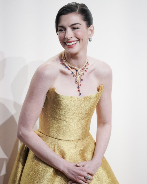 Anne Hathaway at Bvlgari's Exhibition in Shanghai, January 2025