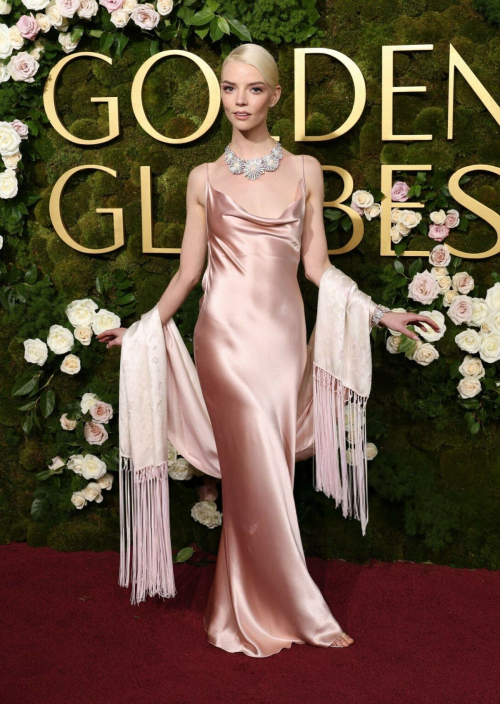 Anya Taylor-Joy Stuns at Golden Globes with Gorgeous Look, January 2025 2