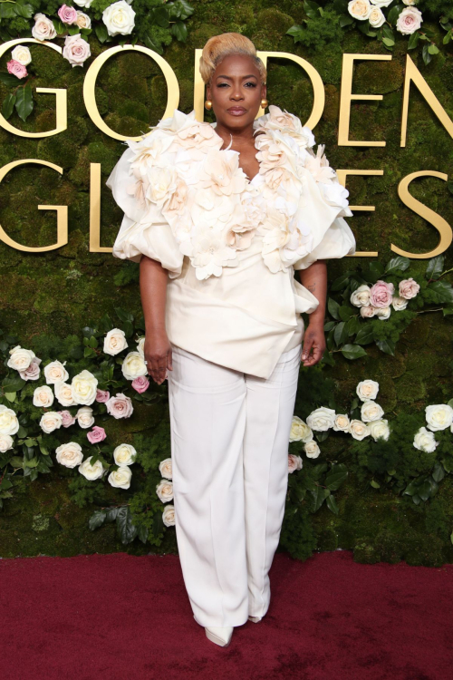 Aunjanue Ellis-Taylor at 82nd Annual Golden Globes, January 2025 1