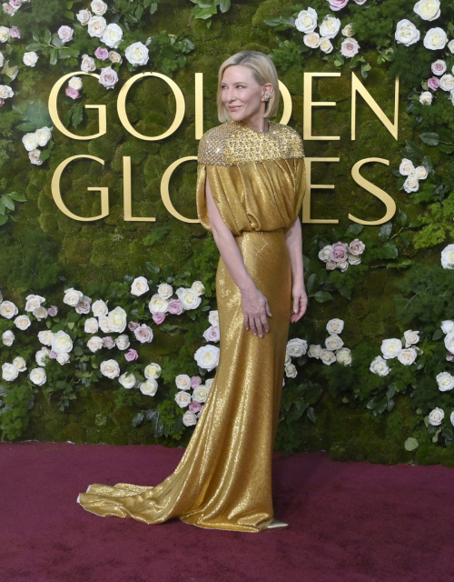 Cate Blanchett Lights Up the Red Carpet at Golden Globes, January 2025 3